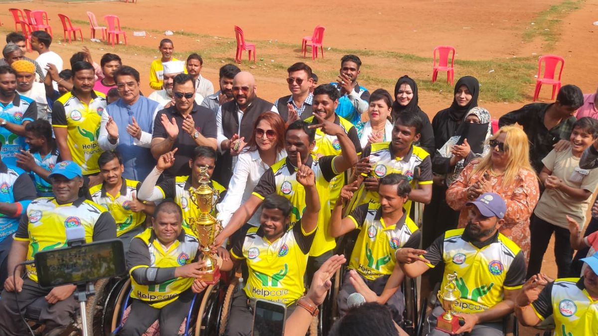 Helpcare foundation NGO President Shabnam shaikh organized Wheelchair cricket match & Award felicitation in Mumbai